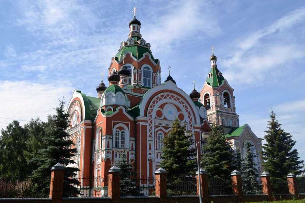 Шереметевский замок + оз.Светлояр