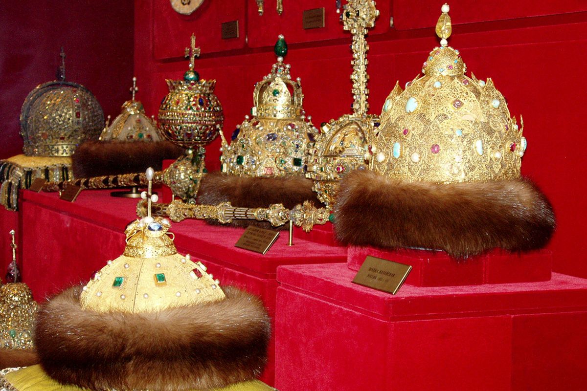 Оружейная Палата: "Тайна шапки Мономаха" пешеходная экскурсия (ГРУППОВАЯ)