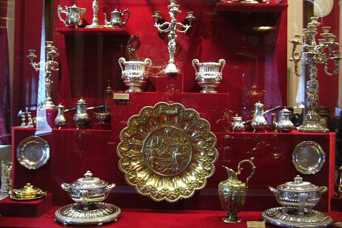 Оружейная Палата: "Тайна шапки Мономаха" пешеходная экскурсия (ГРУППОВАЯ)