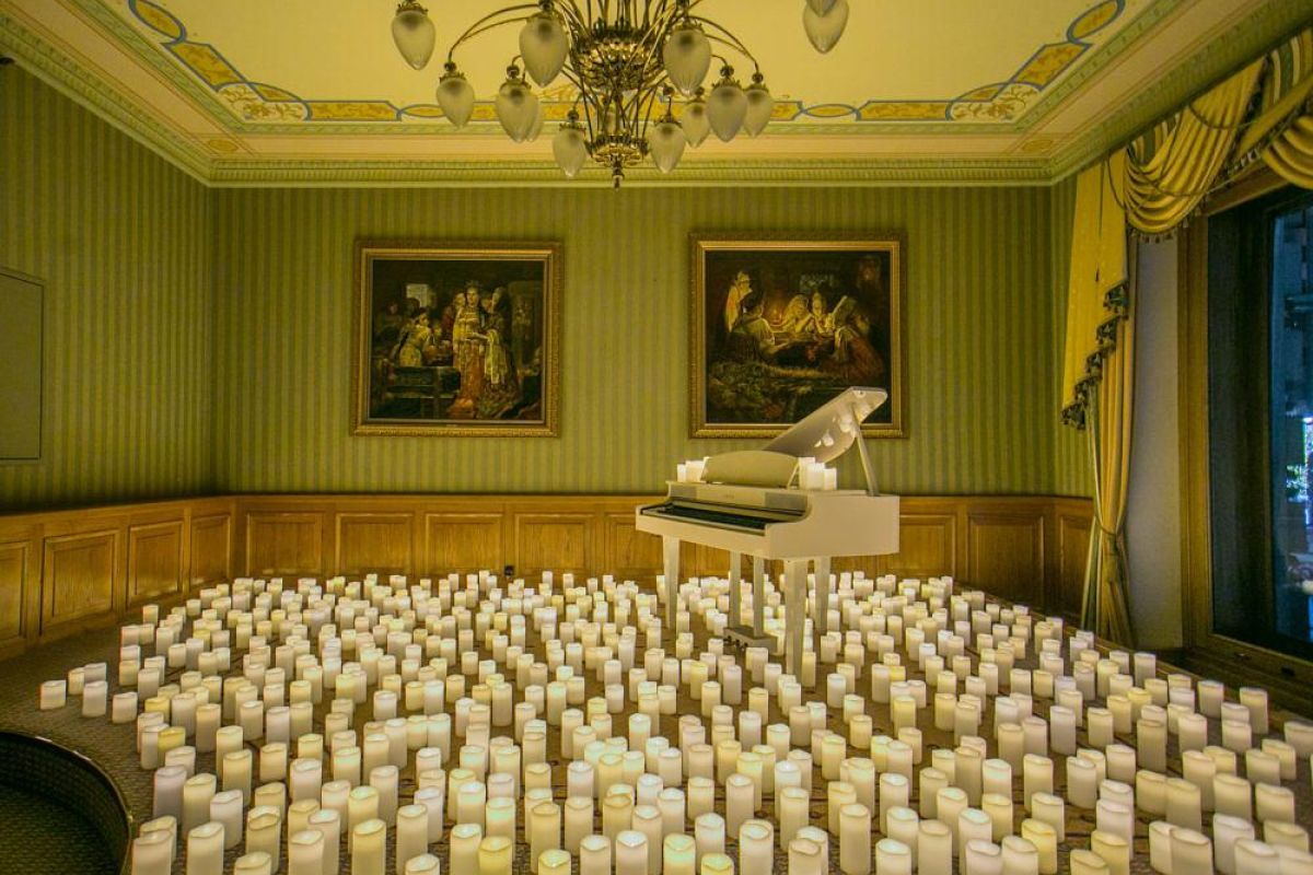 ⚡ #В_СВЕЧАХ: Шедевры классики в Отеле «Националь»