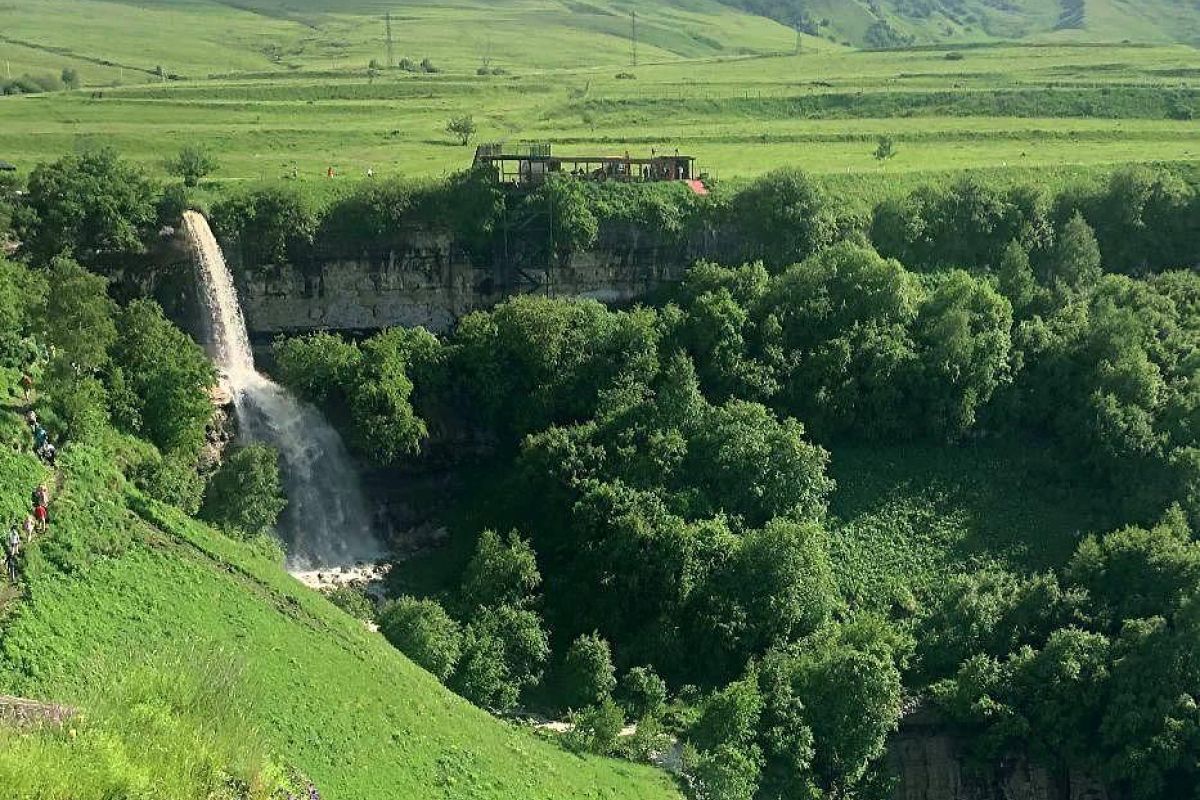 Ханский водопад Матлас