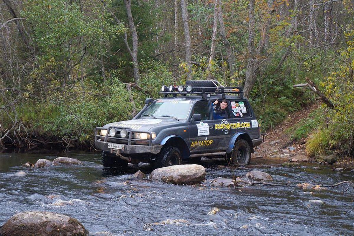 Джип-тур в Горный парк Рускеала + водопады Приладожья 2025