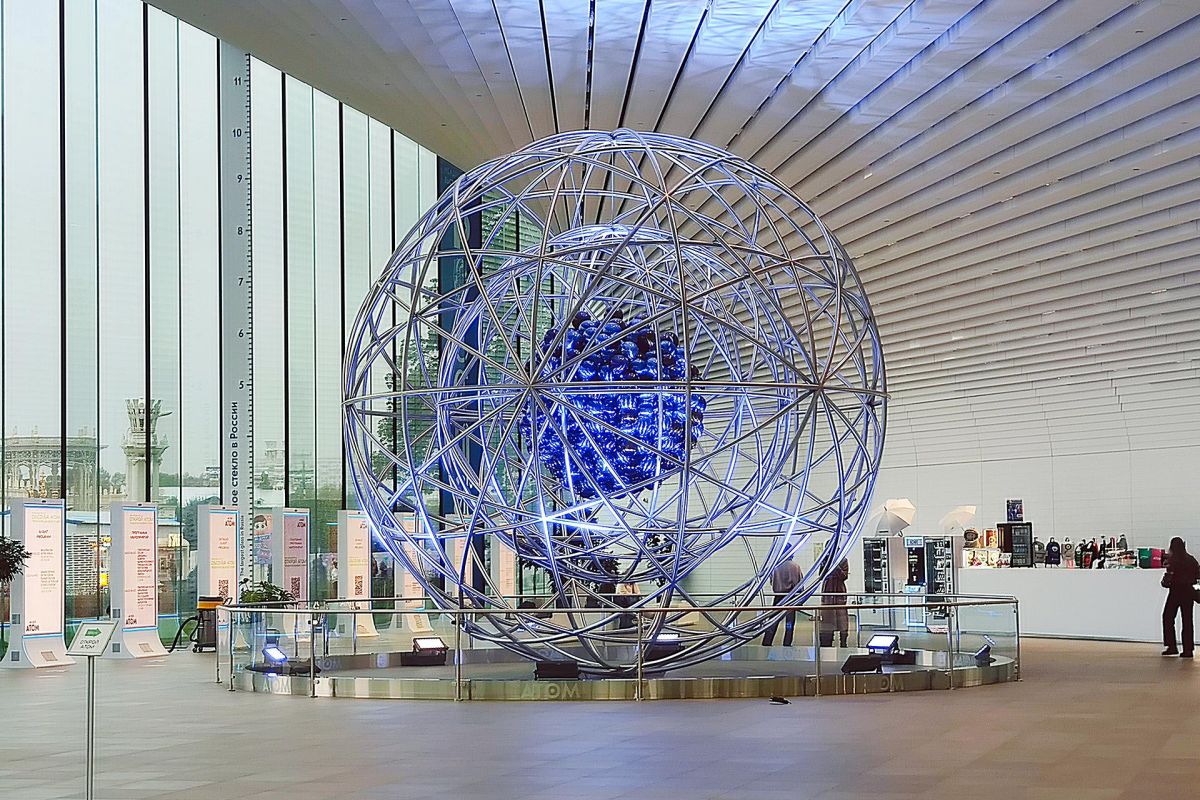 Пешеходная экскурсия «Мирный атом на ВДНХ». Экскурсия по Выставке + музей «АТОМ»