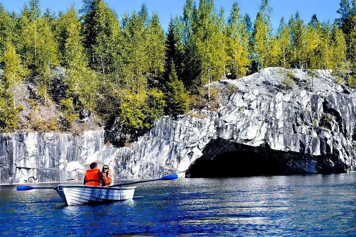 Джип-тур в Горный парк Рускеала + водопады Приладожья 2025