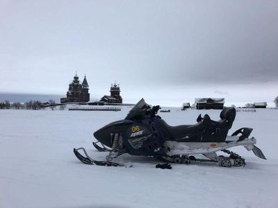 Кижские узоры. Снегоходный тур на Кижи.