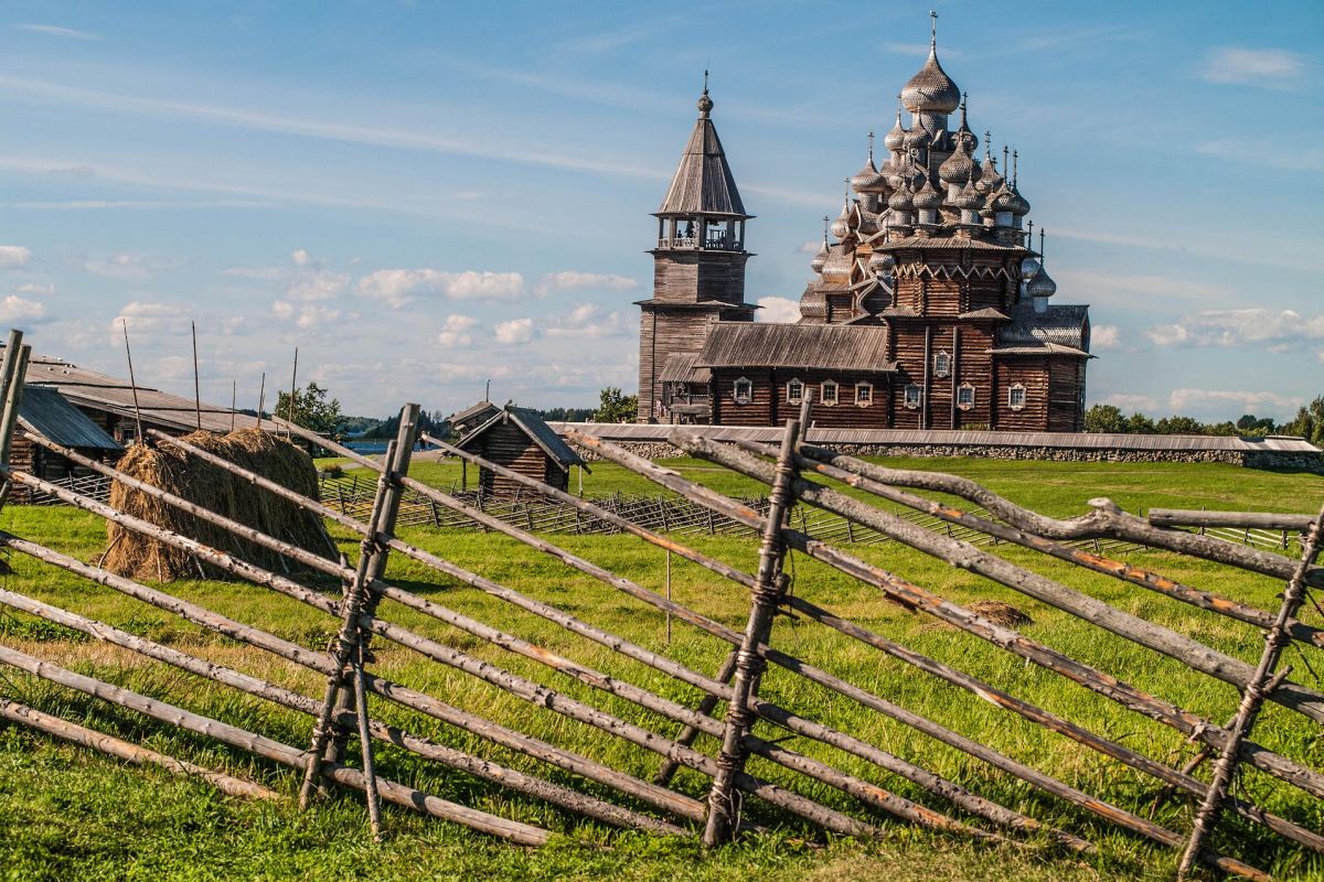 Экскурсия "Чудо-остров Кижи"