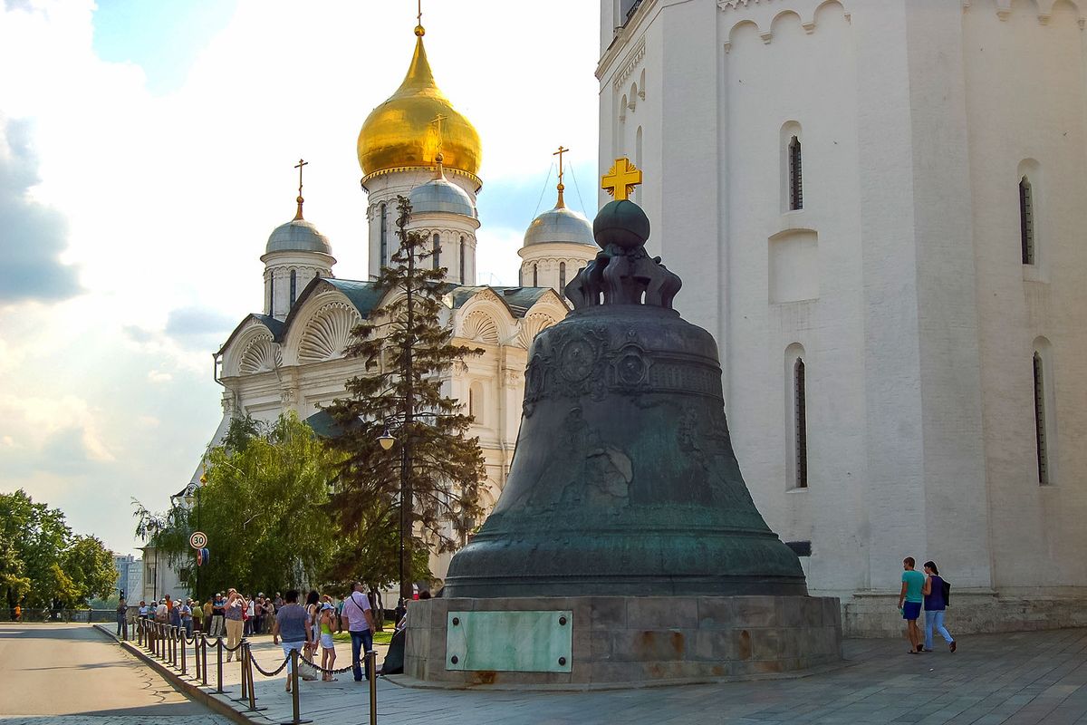 "Кремль: история и шедевры" пешеходная экскурсия по территории Московского Кремля и одному собору (ГРУППОВАЯ)