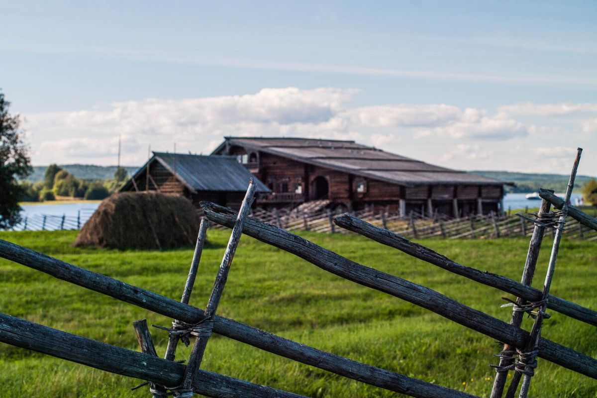 Экскурсия "Чудо-остров Кижи"