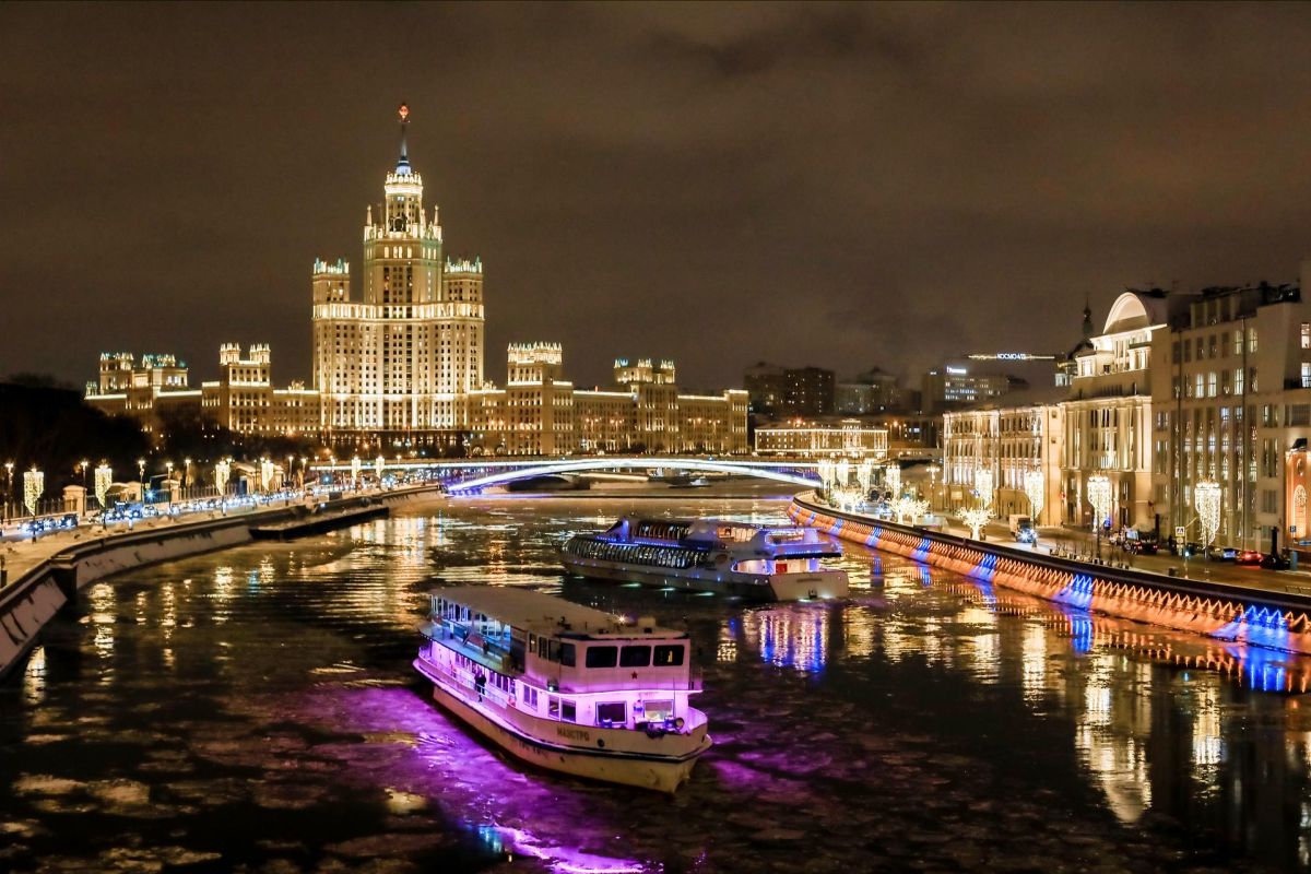 ⚡ Классическая вечерняя автобусная экскурсия по Москве  (ГРУППОВАЯ)