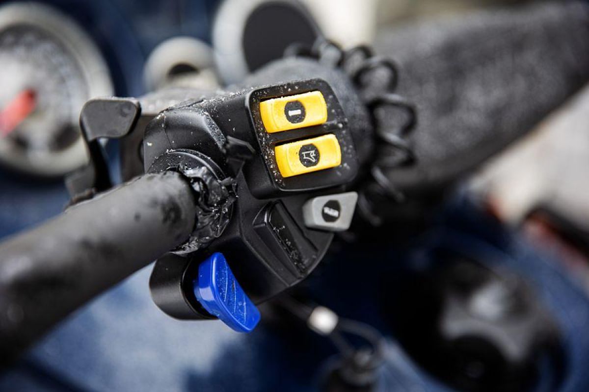 Путешествие на снегоходах на Вулкан Гирвас