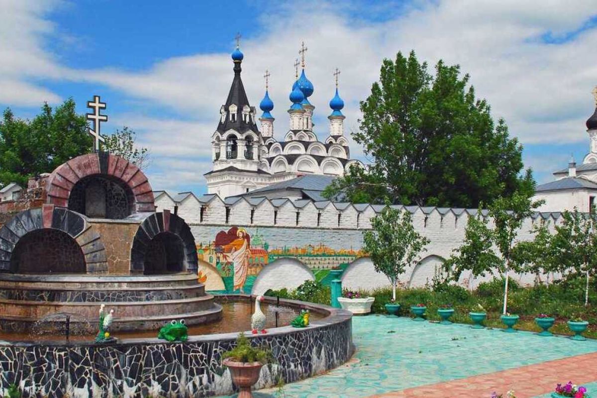 «По святым местам Нижегородским»