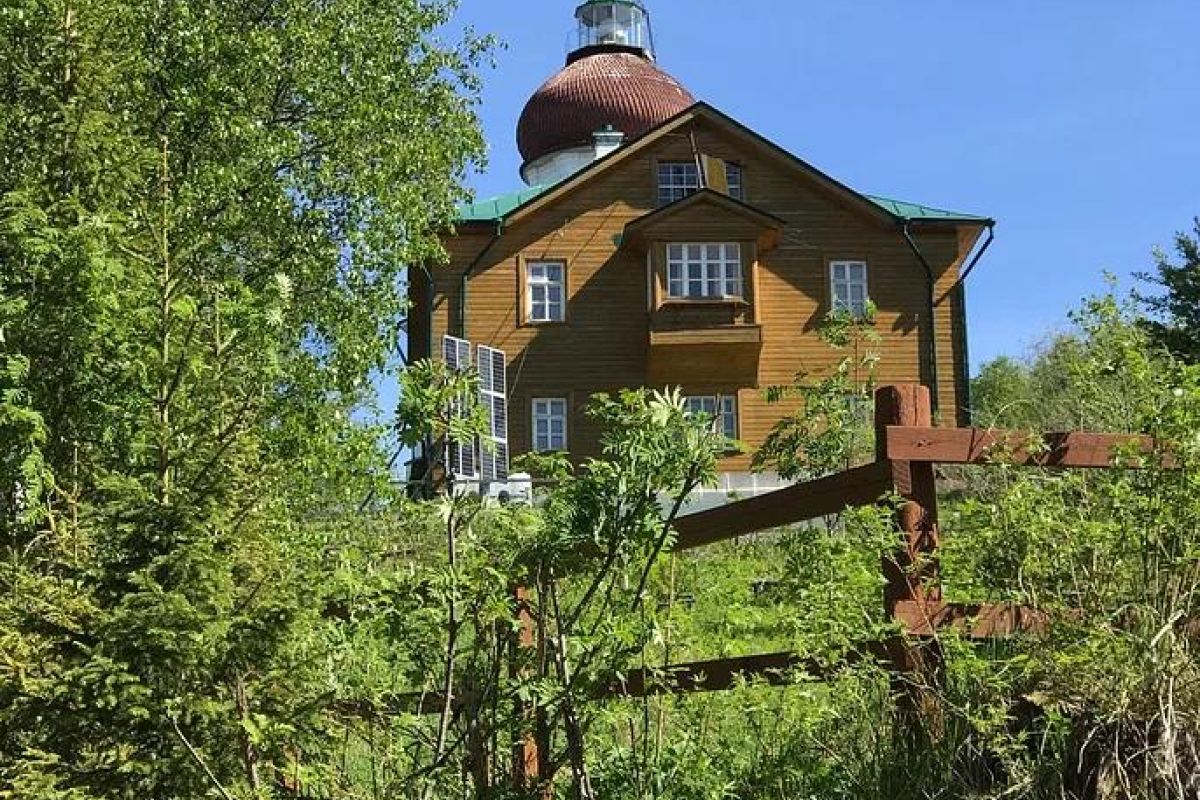 Гора Секирная. Ботанический сад.