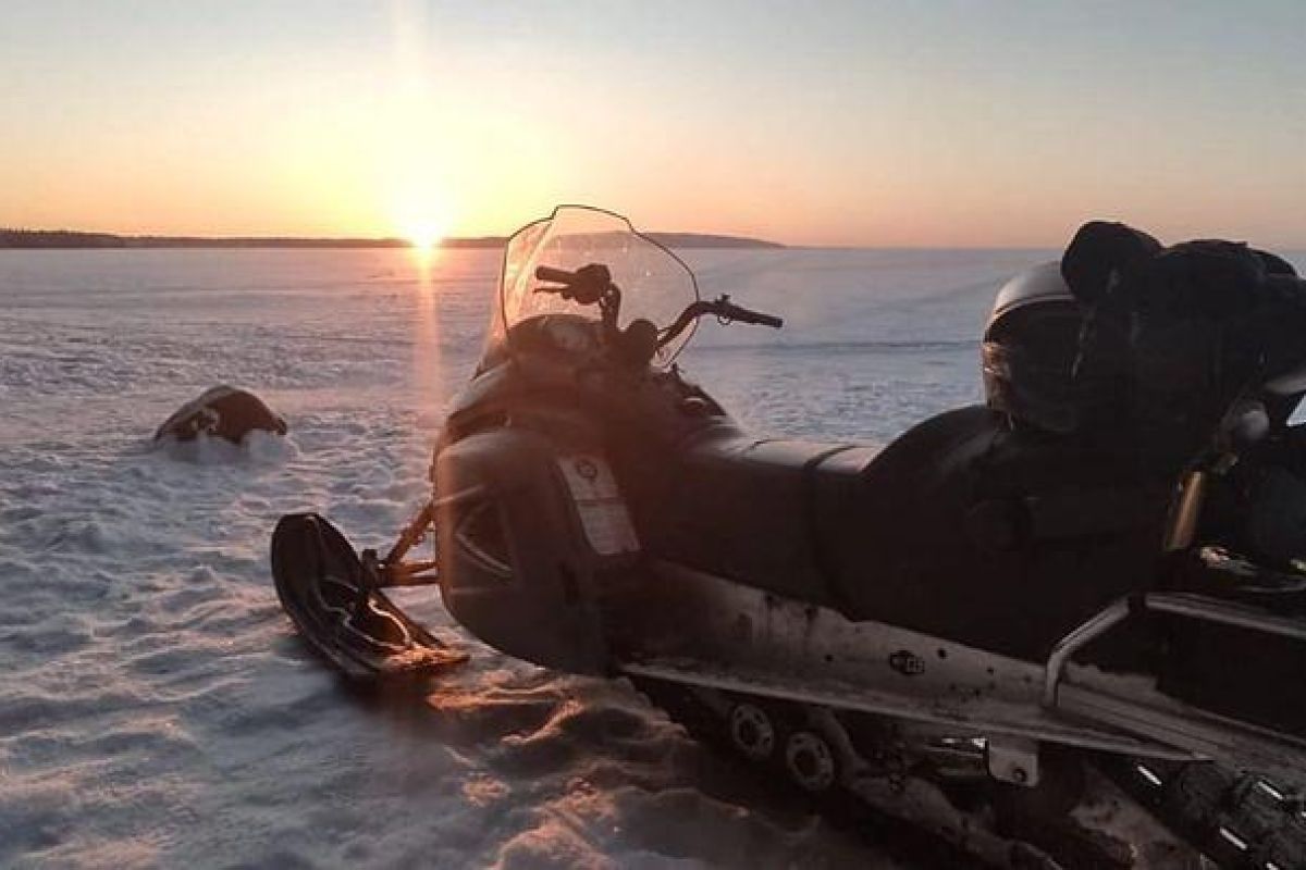 По озерам Карелии на снегоходах. 6 часов.