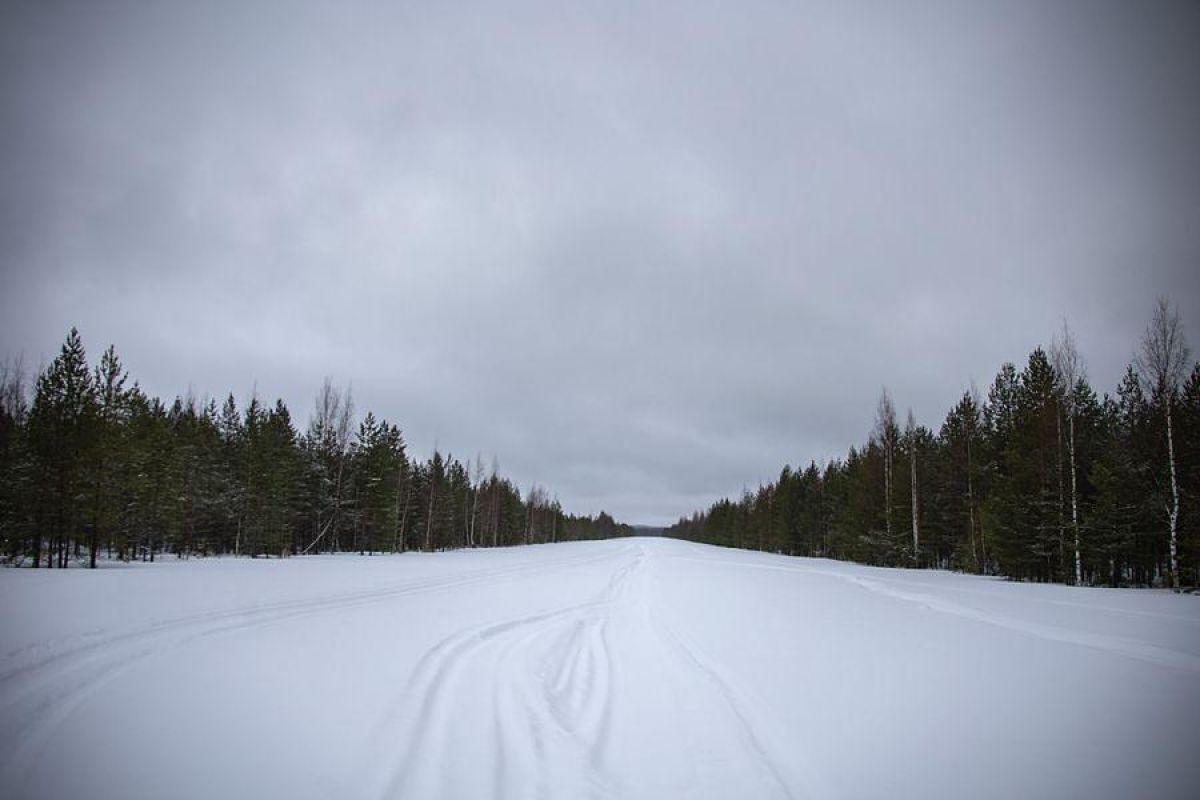 Путешествие на снегоходах на Вулкан Гирвас